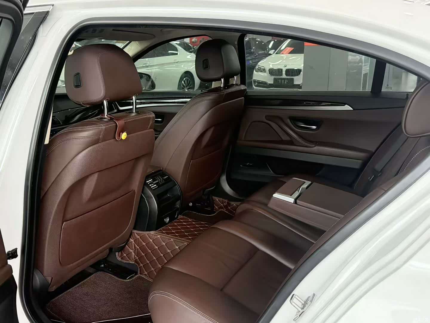 BMW 5 Series, 2017 8
