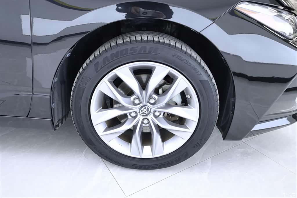 Toyota Avalon, 2021 6