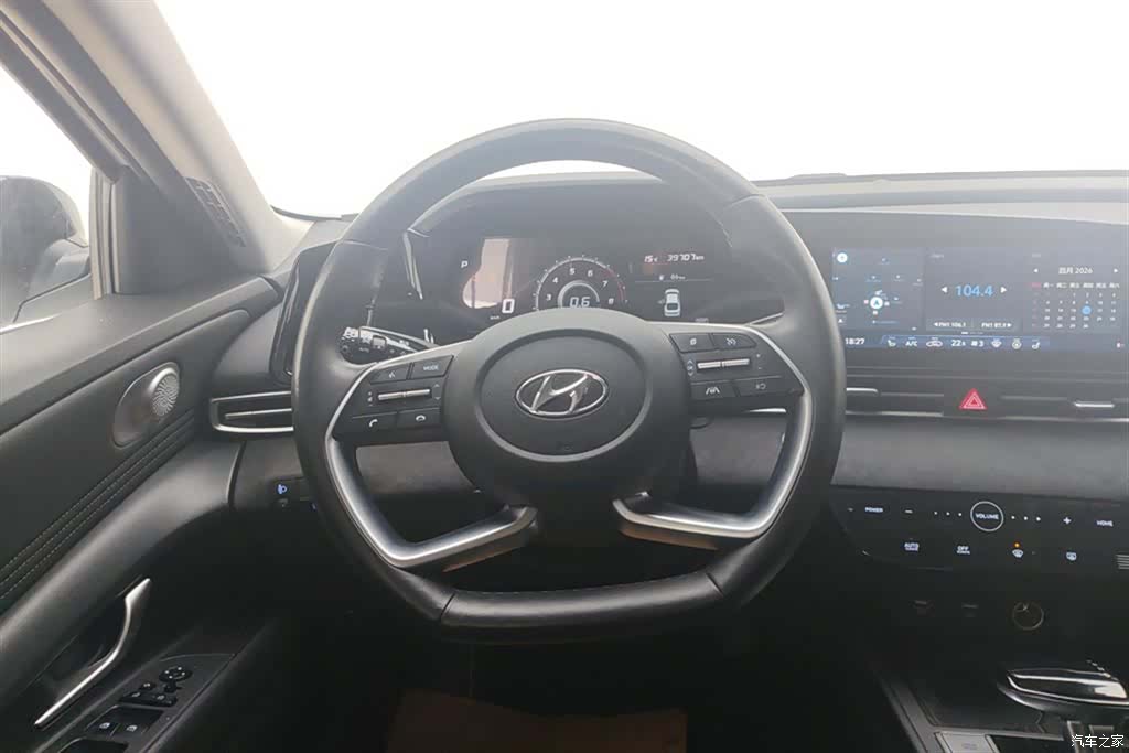 Hyundai Elantra, 2021 15