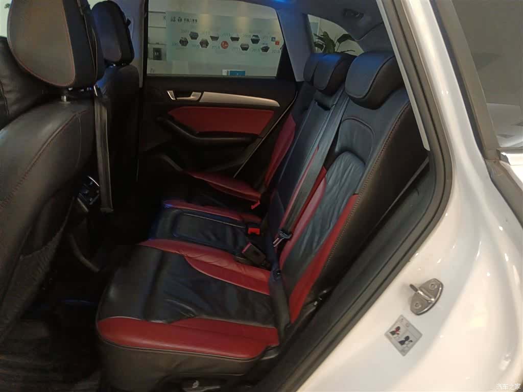 Audi Q5, 2018 15