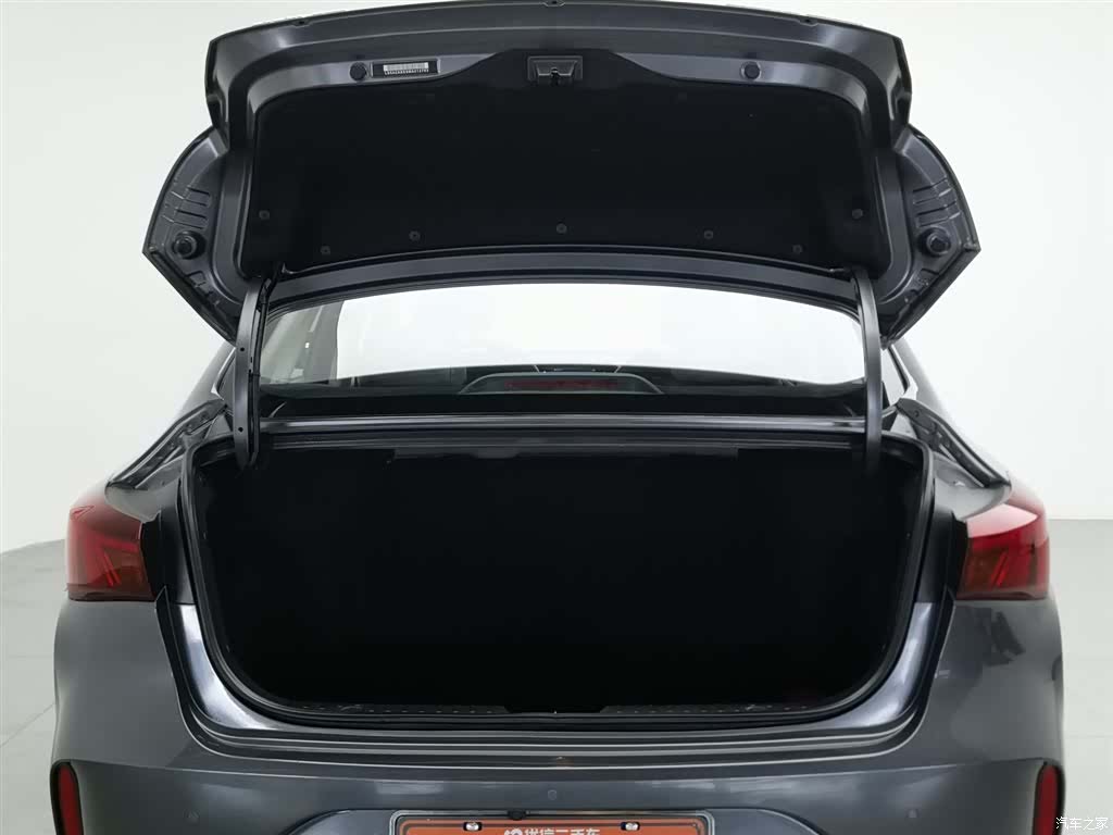 Changan Eado, 2021 16
