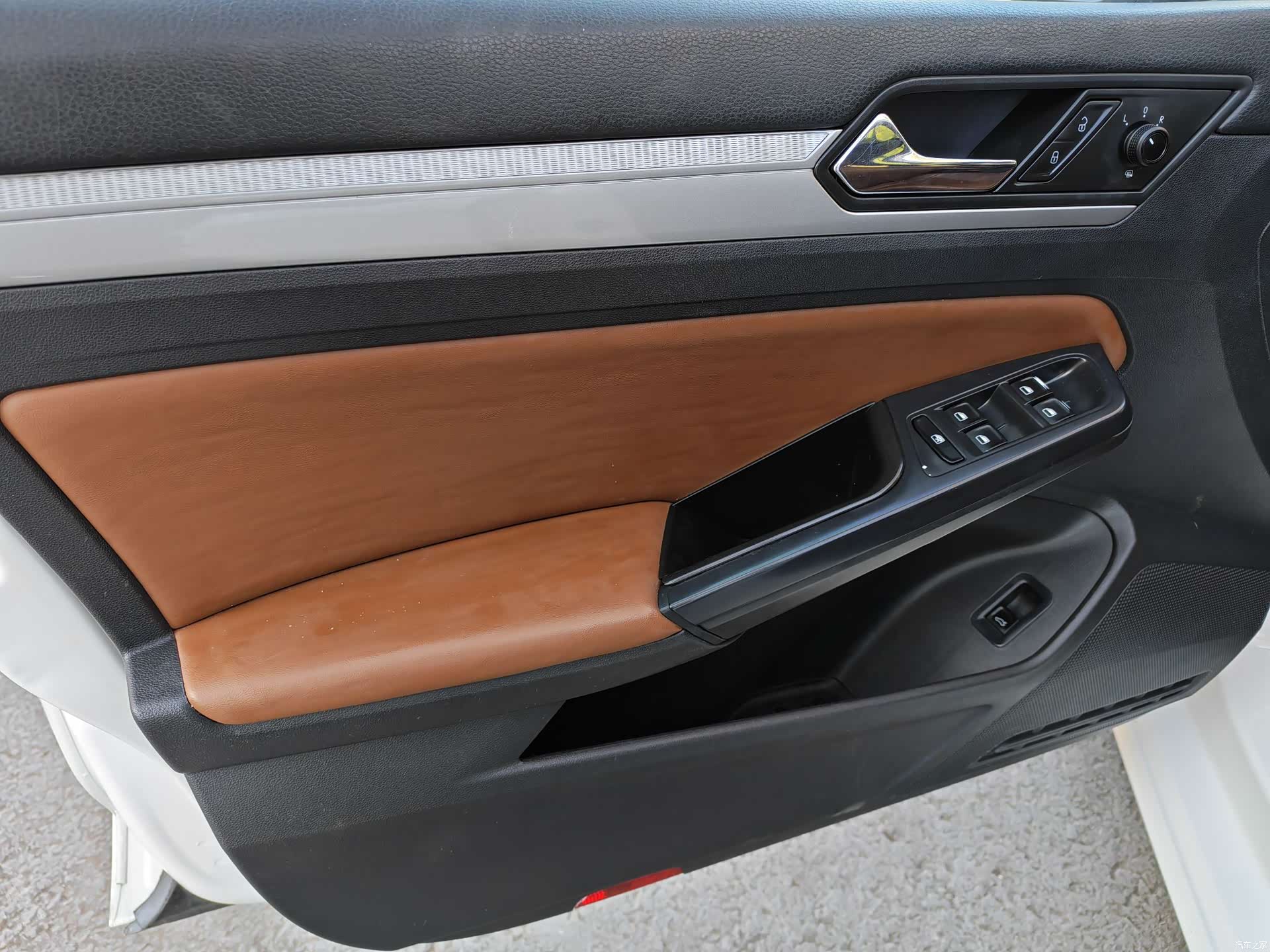 Volkswagen Lamando, 2017 11