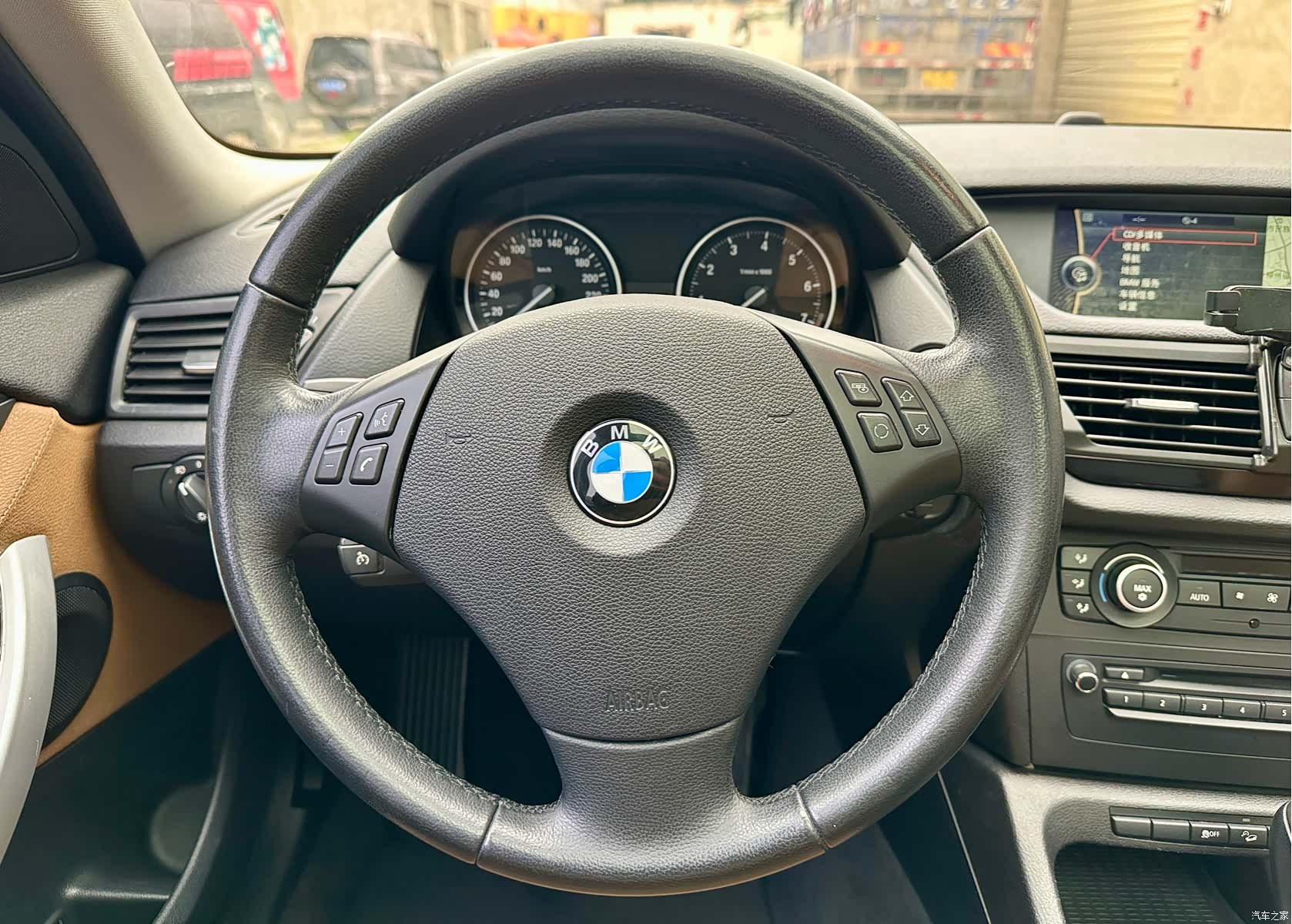 BMW X1, 2011 13