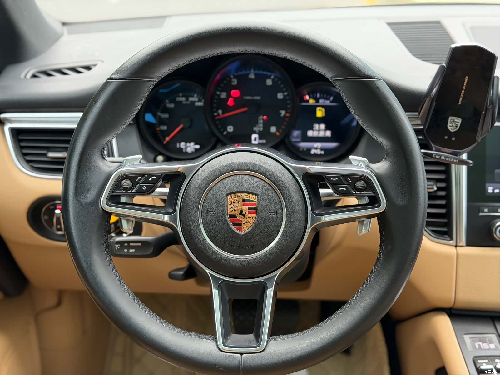 Porsche Macan, 2018 10