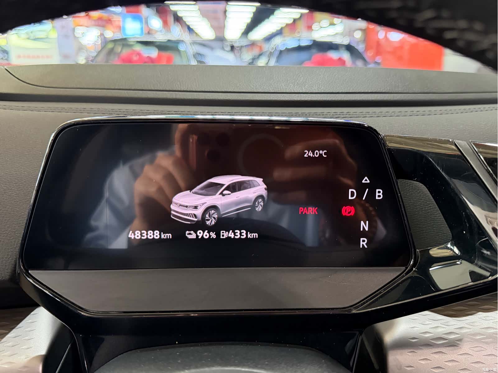 Volkswagen ID.6, 2024 6
