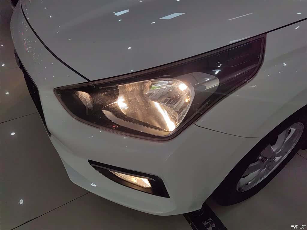 Hyundai V, 2018 18