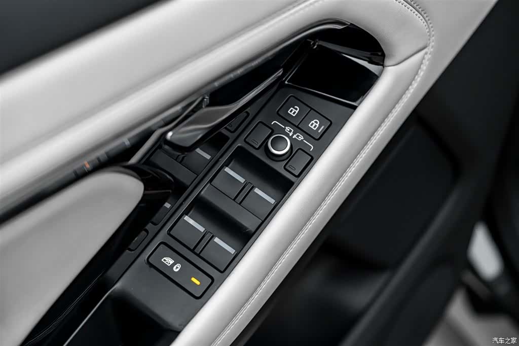 Land Rover Range Rover, 2022 14