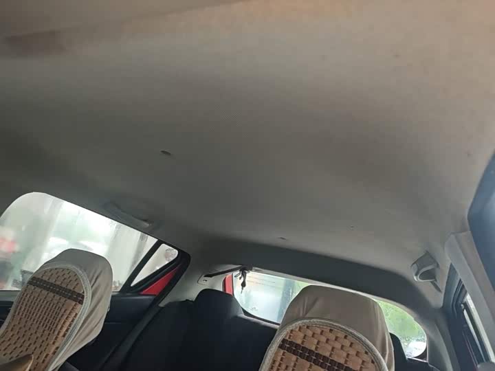 Baojun 310 2016 1.2L МКПП chao zhi xing