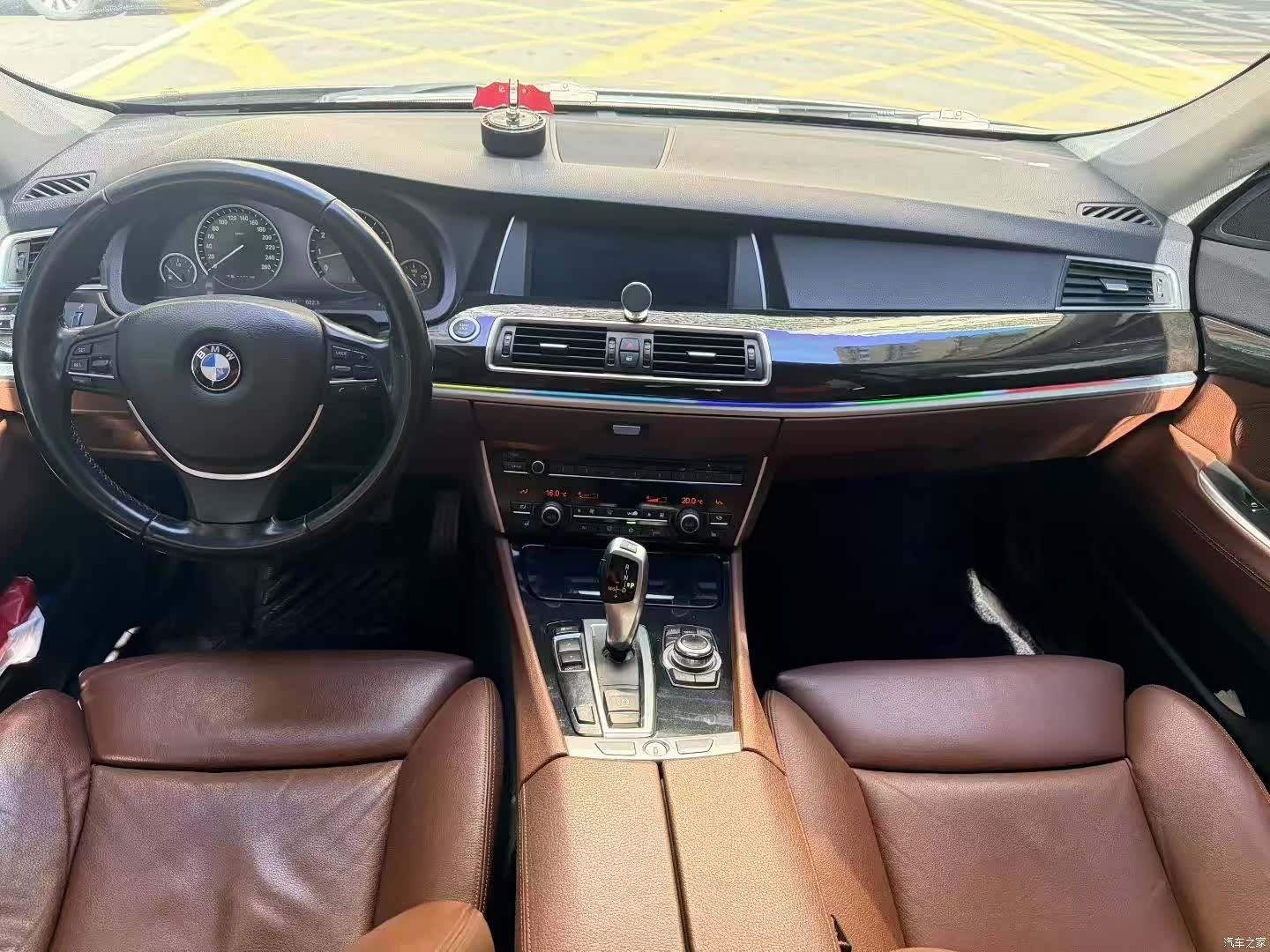BMW 5 Series, 2012 все фото