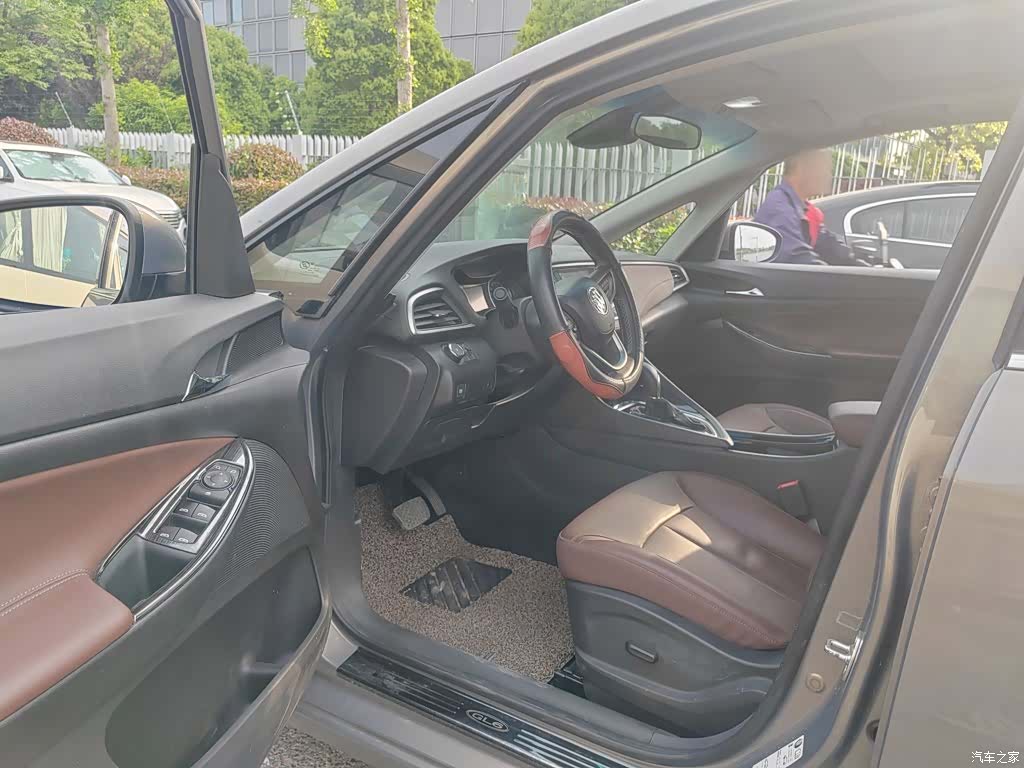 Buick GL6, 2019 13