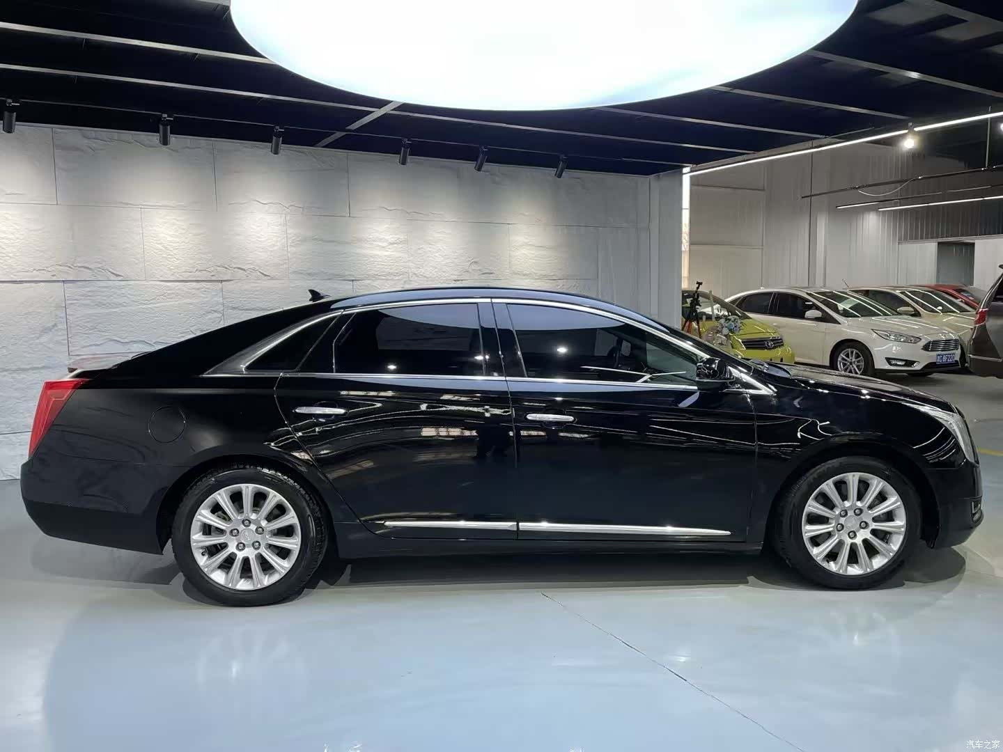 Cadillac XTS, 2016 4