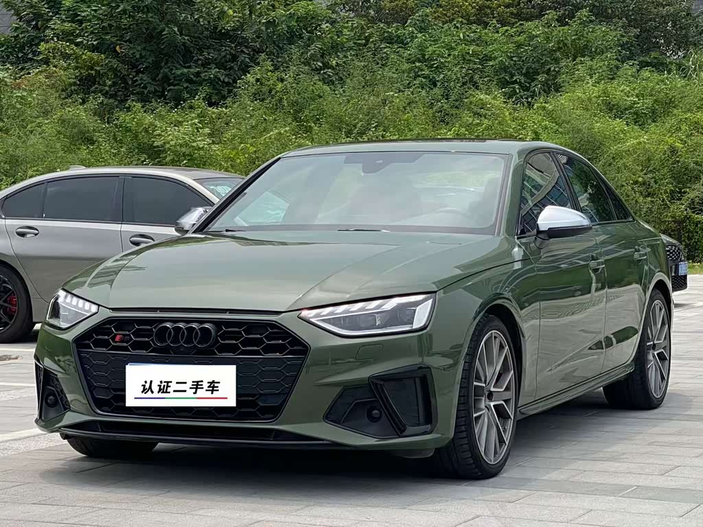 Audi S4