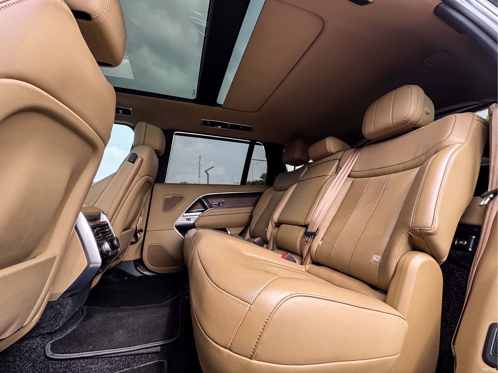 Land Rover Range Rover, 2023 12