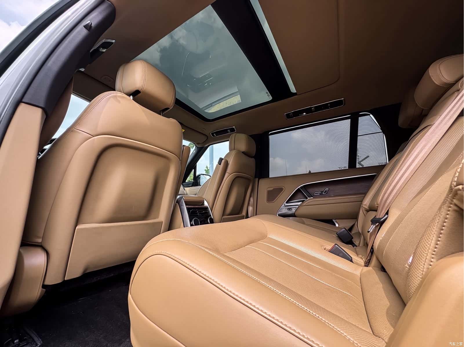 Land Rover Range Rover, 2023 13