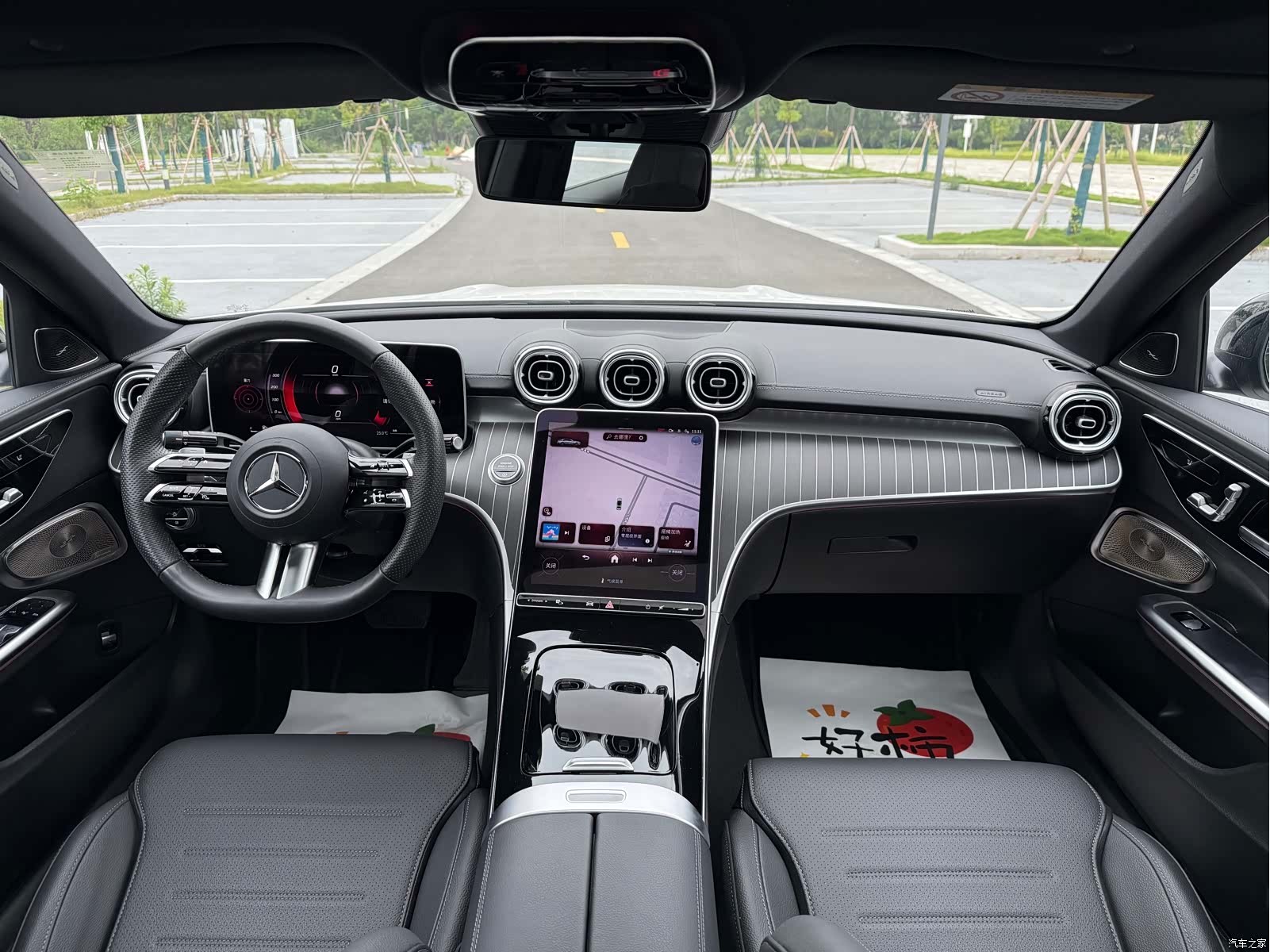 Mercedes-Benz C-Class, 2024 12