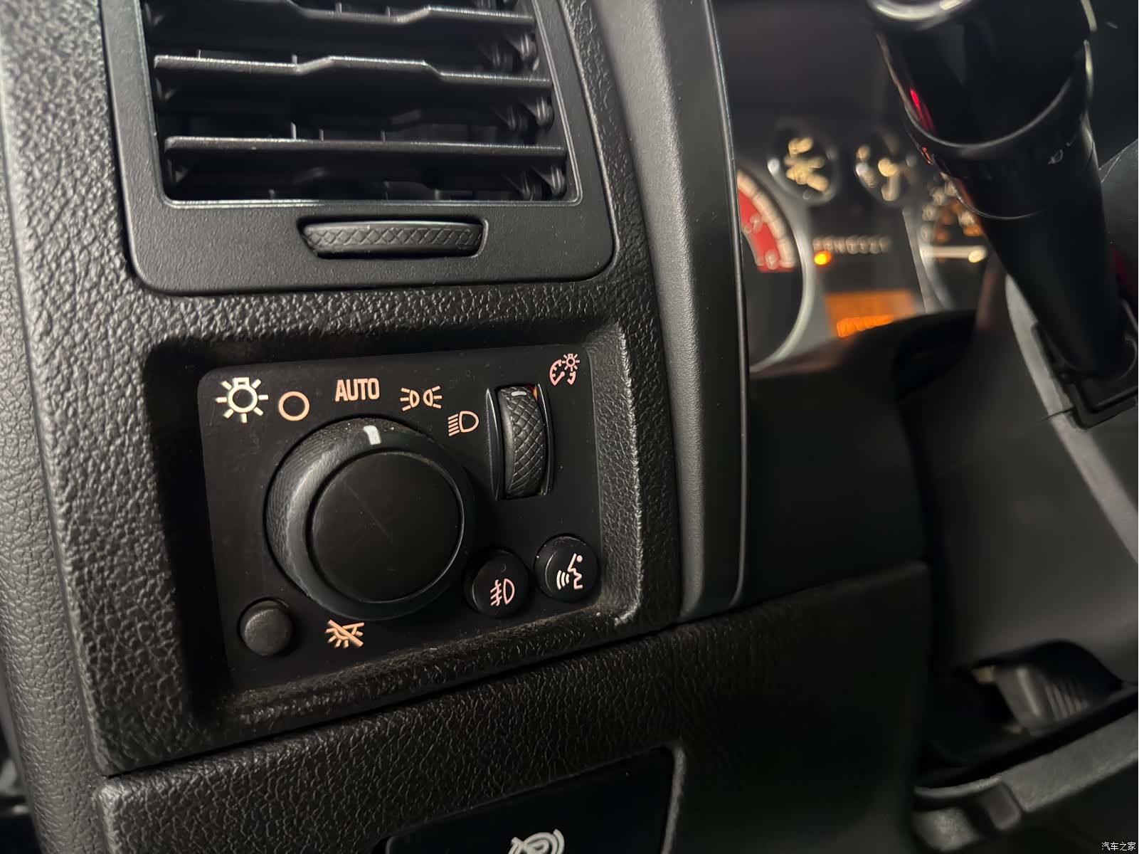 Hummer H3, 2008 4