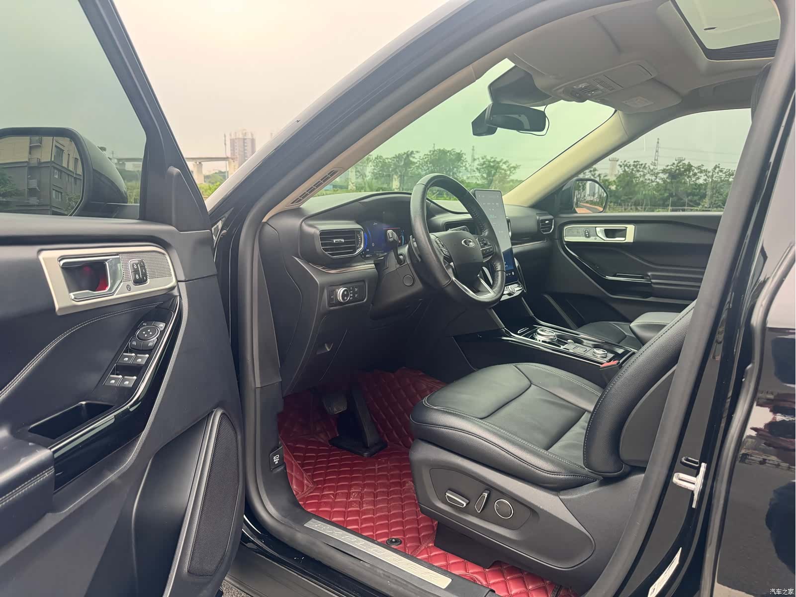 Ford Explorer, 2020 все фото