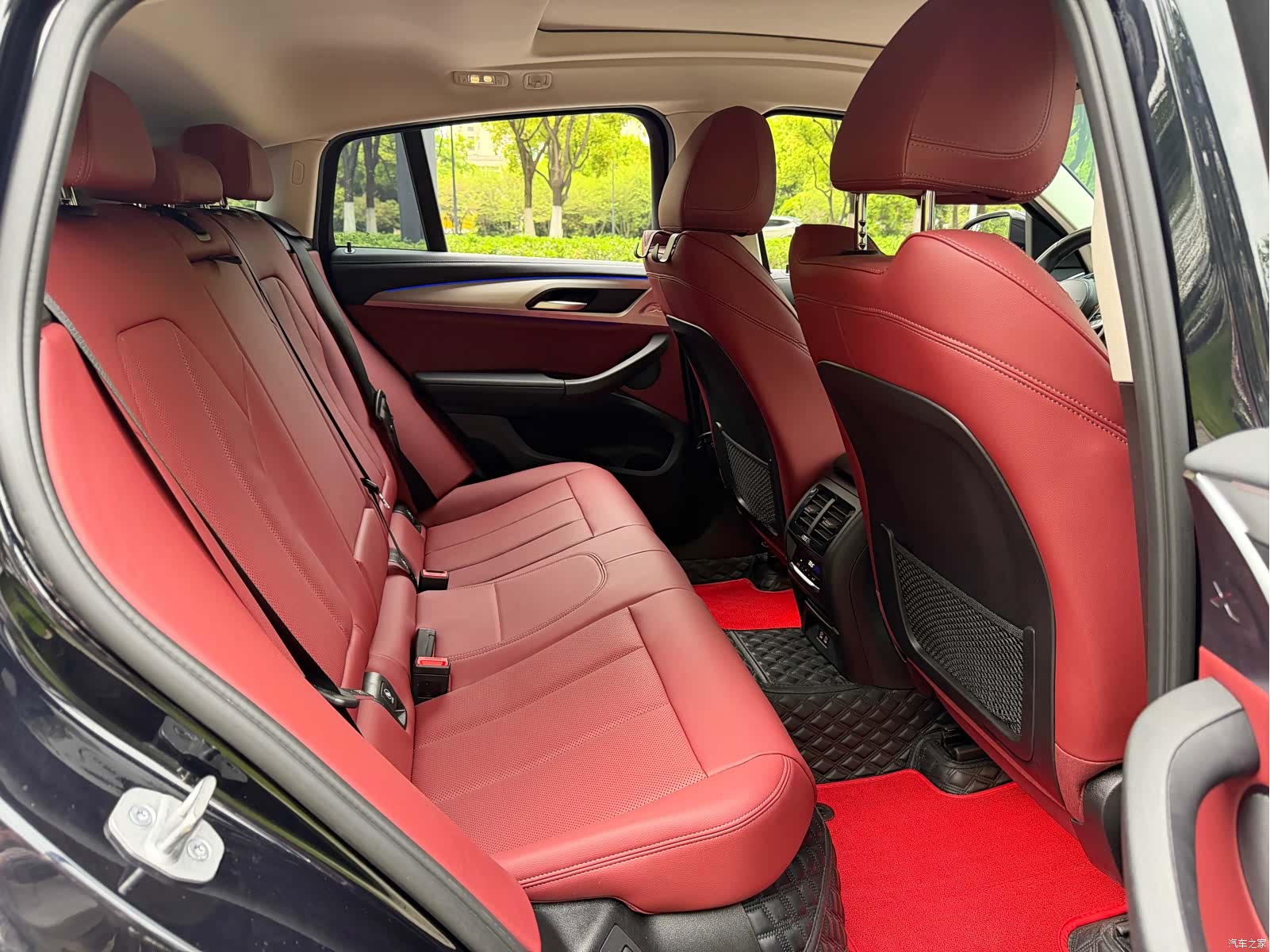 BMW X4, 2023 6