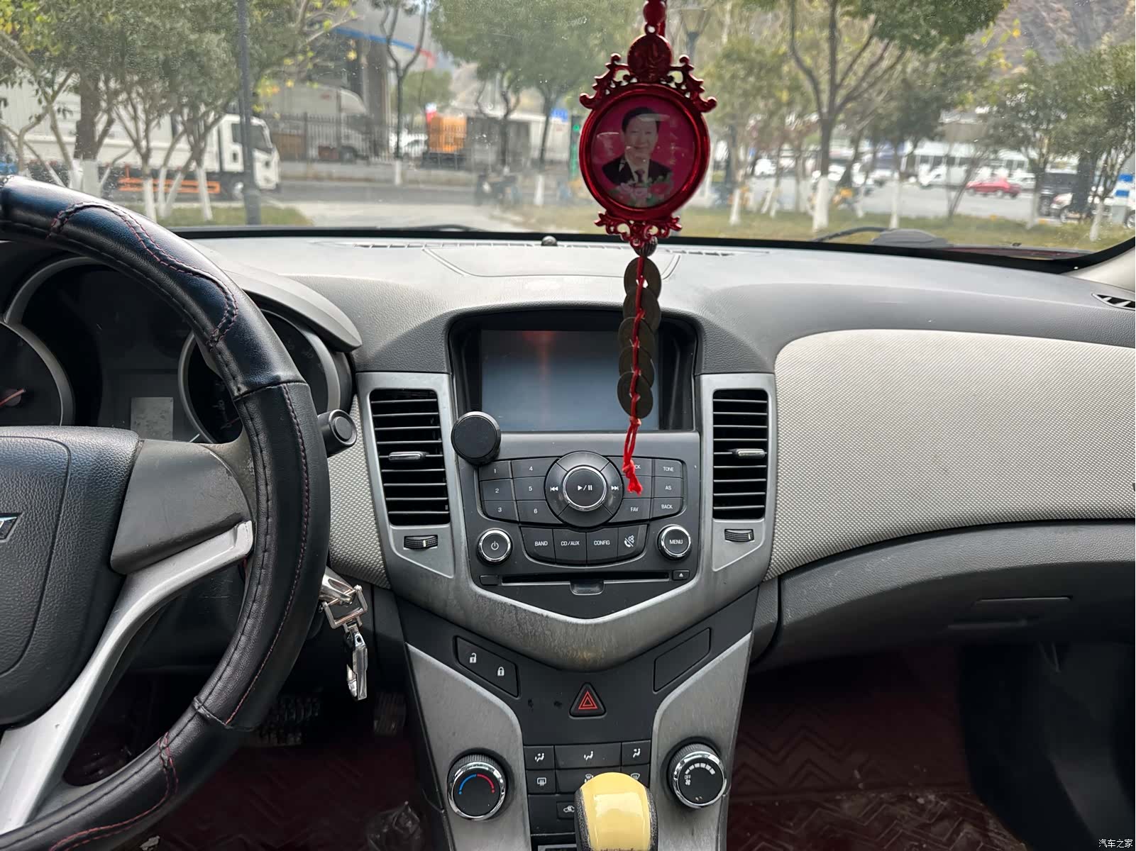 Chevrolet SE, 2013 11