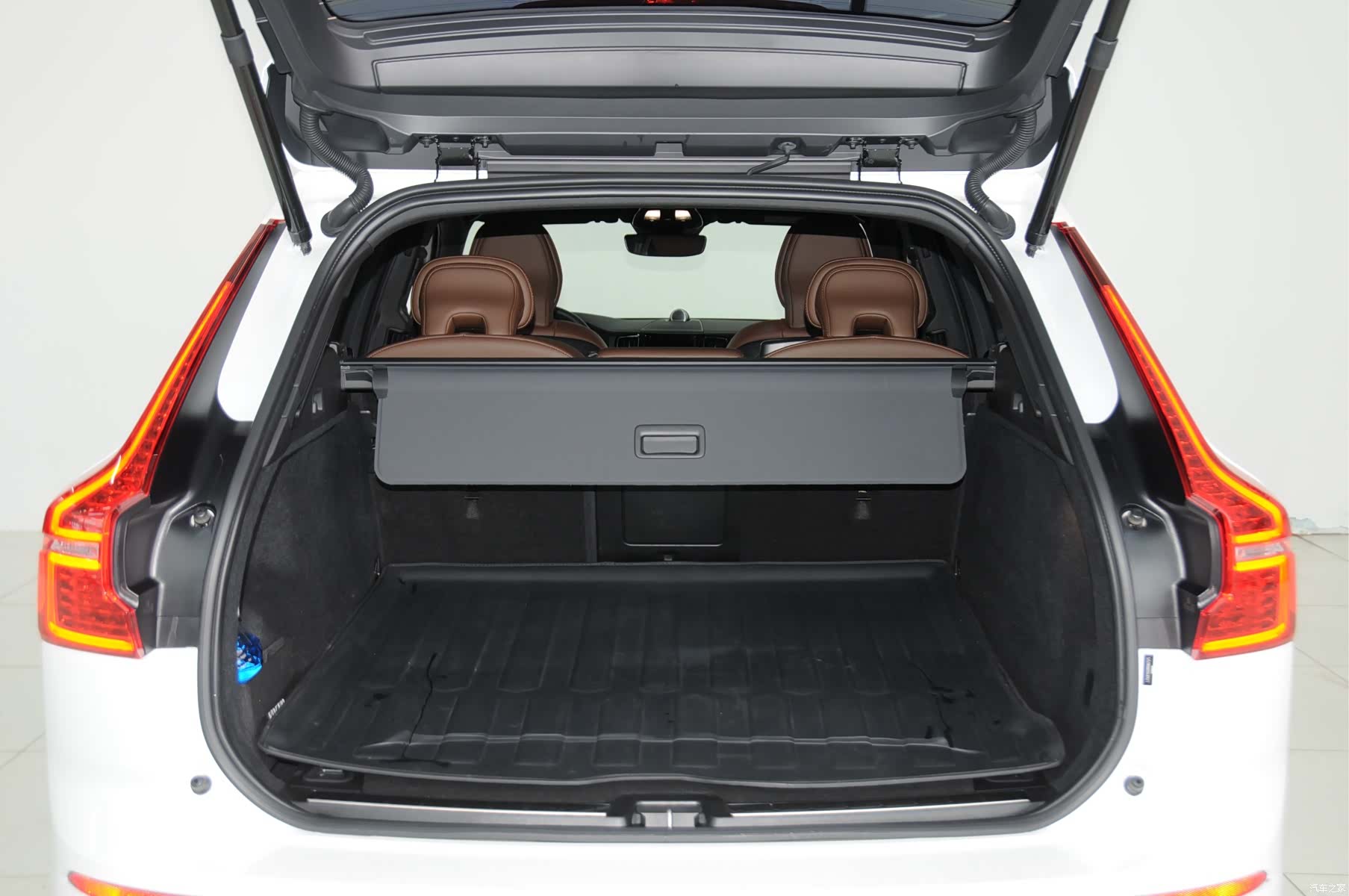 Volvo XC60, 2024 7