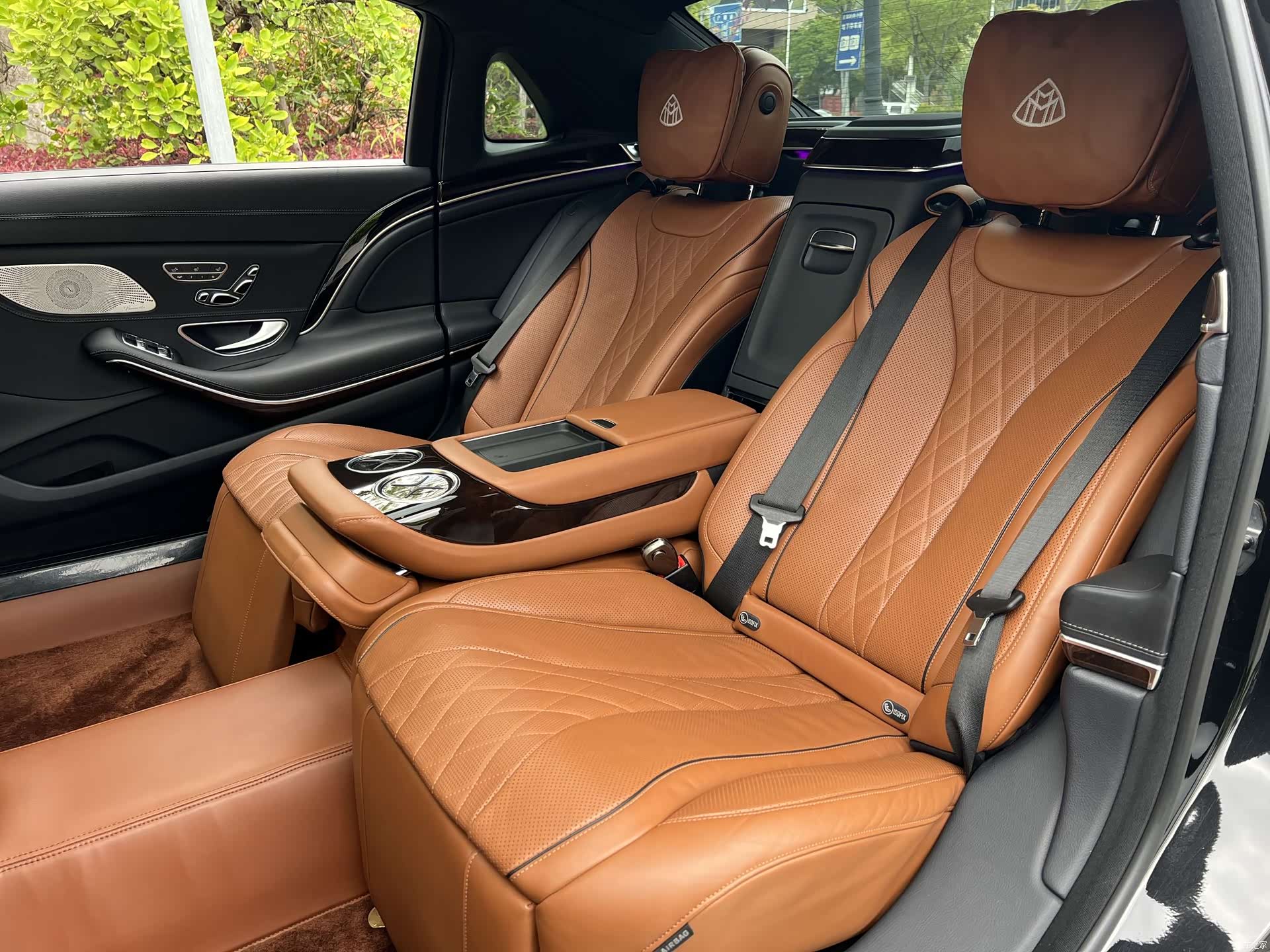 Maybach S-Class, 2020 8