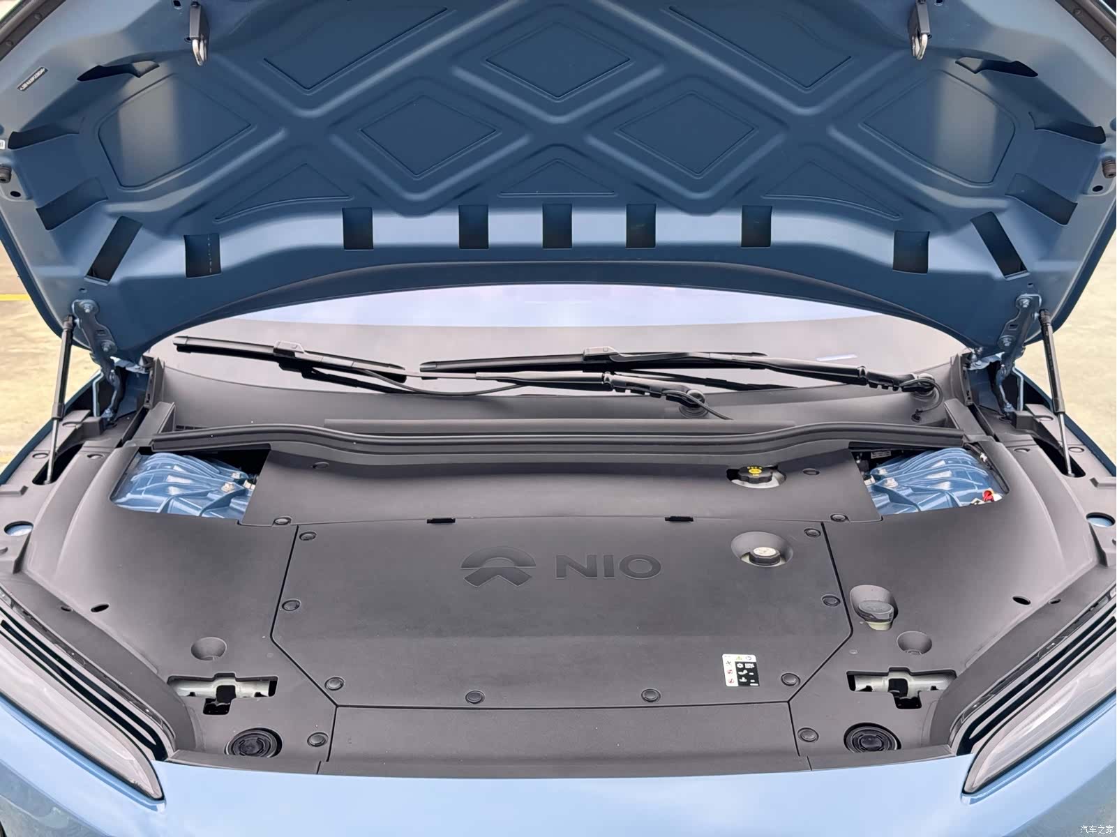 NIO ET5, 2023 15