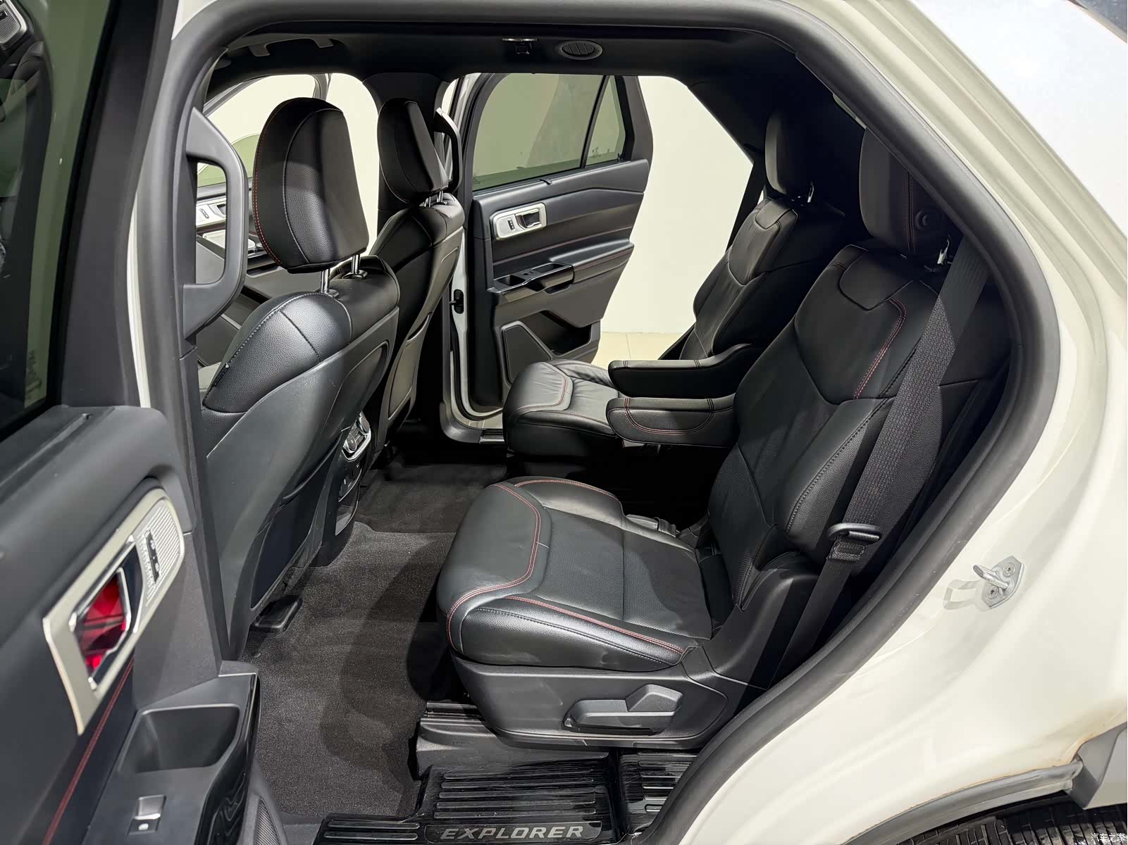 Ford Explorer, 2020 15