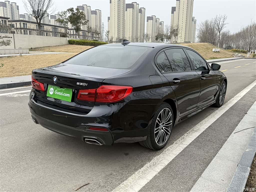 BMW 5 Series, 2018 24