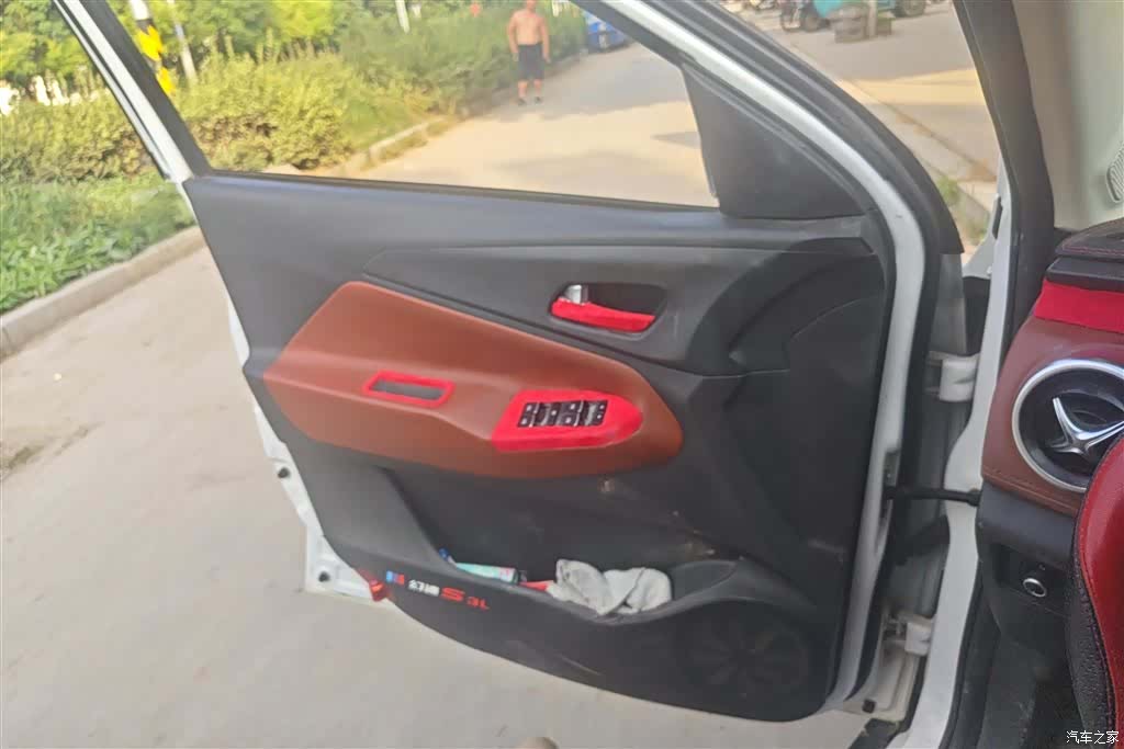 BAIC S3, 2018 7
