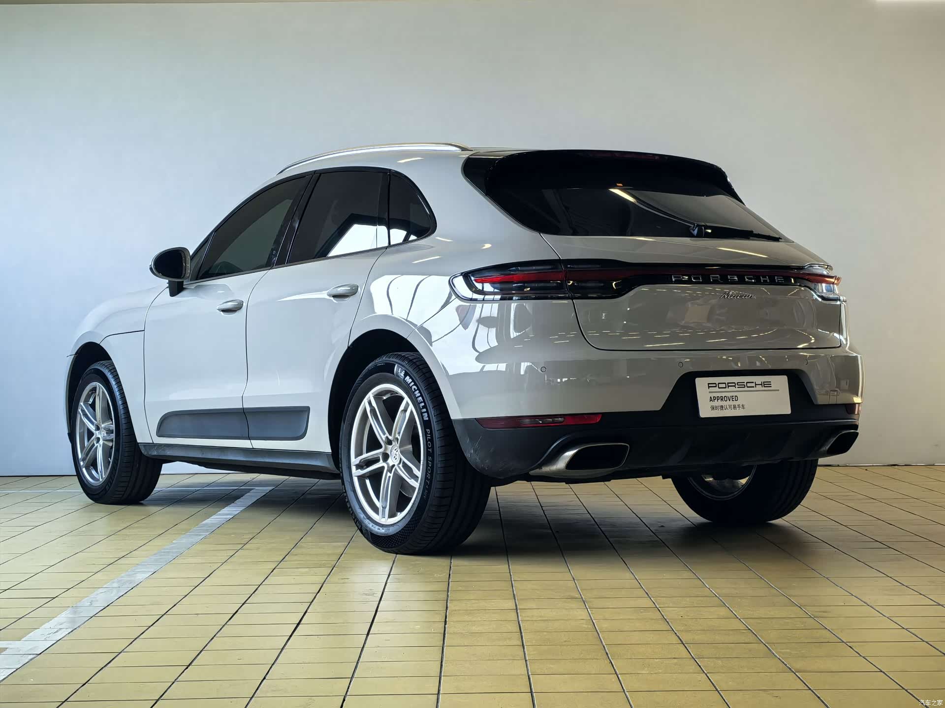 Porsche Macan, 2021 все фото