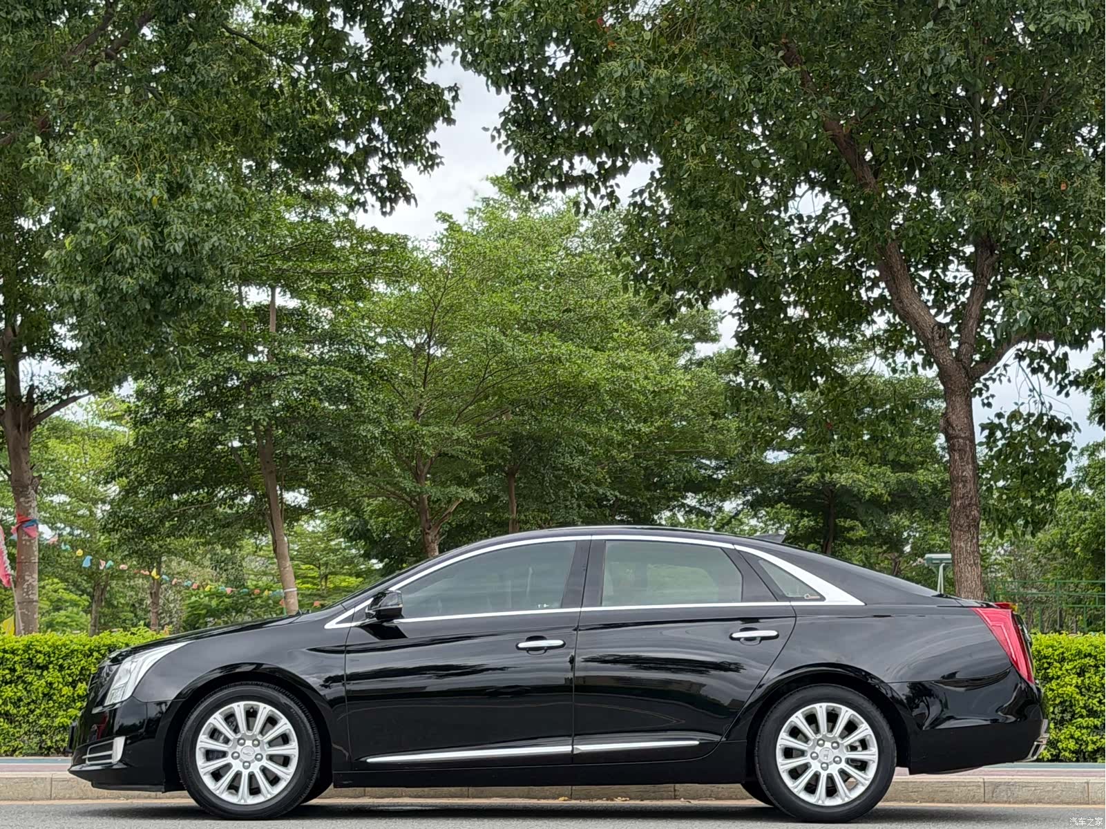 Cadillac XTS, 2017 8