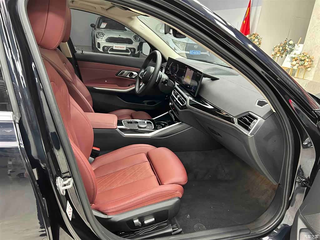 BMW 3 Series, 2023 14