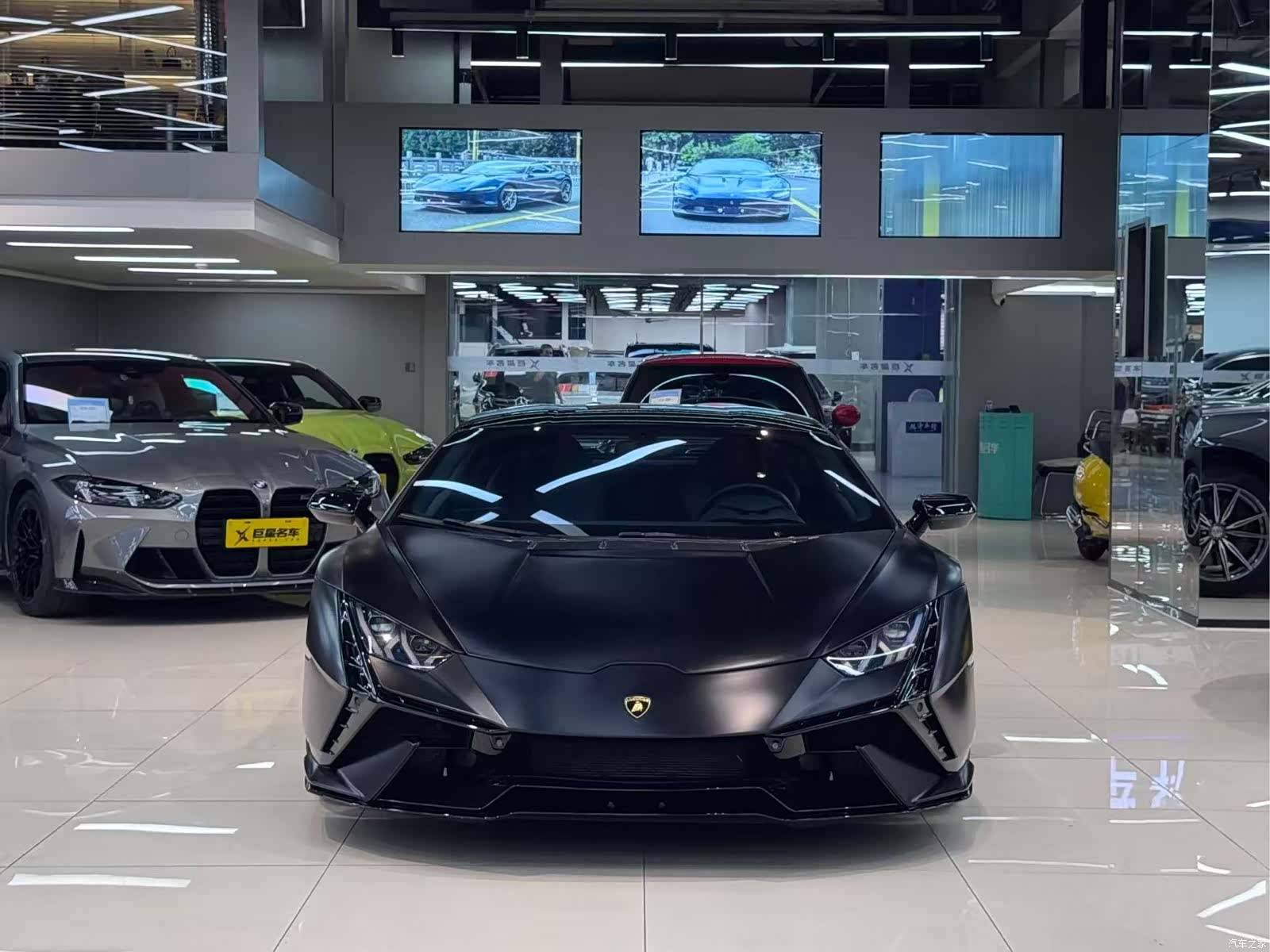 Lamborghini Huracán, 2015 2