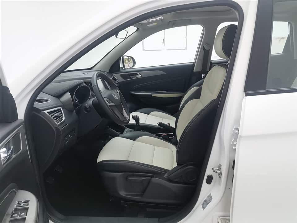 Changan CS35