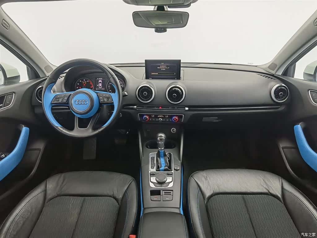 Audi A3, 2018 все фото