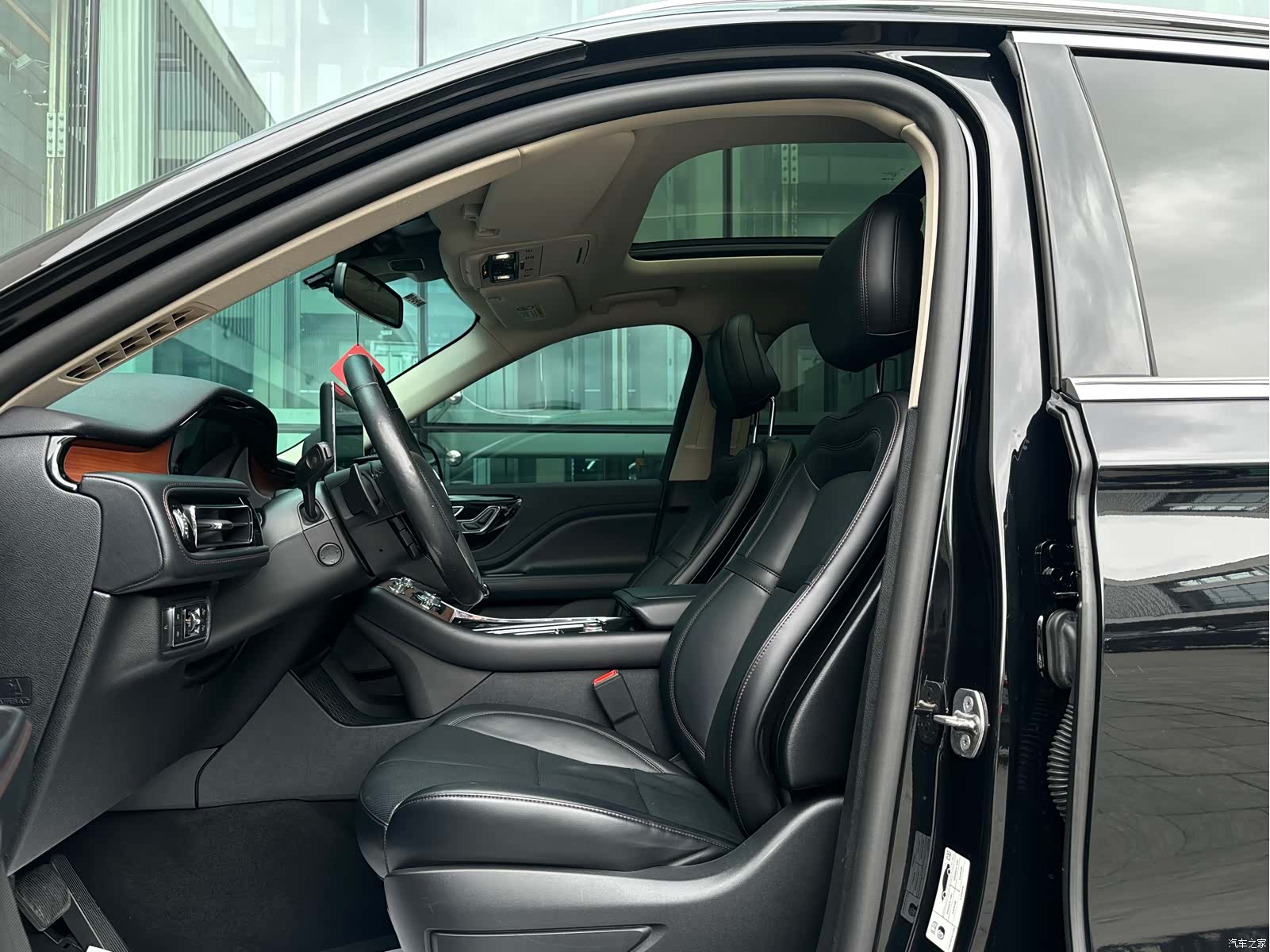 Lincoln Aviator, 2020 19