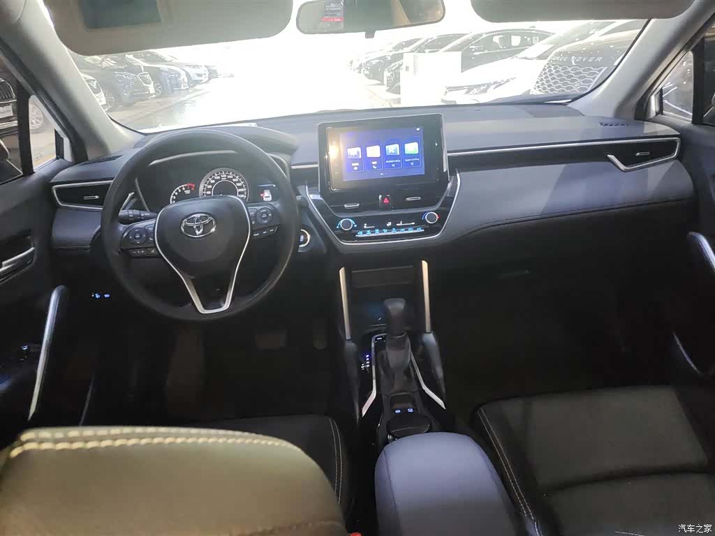 Toyota Frontlander, 2022 10