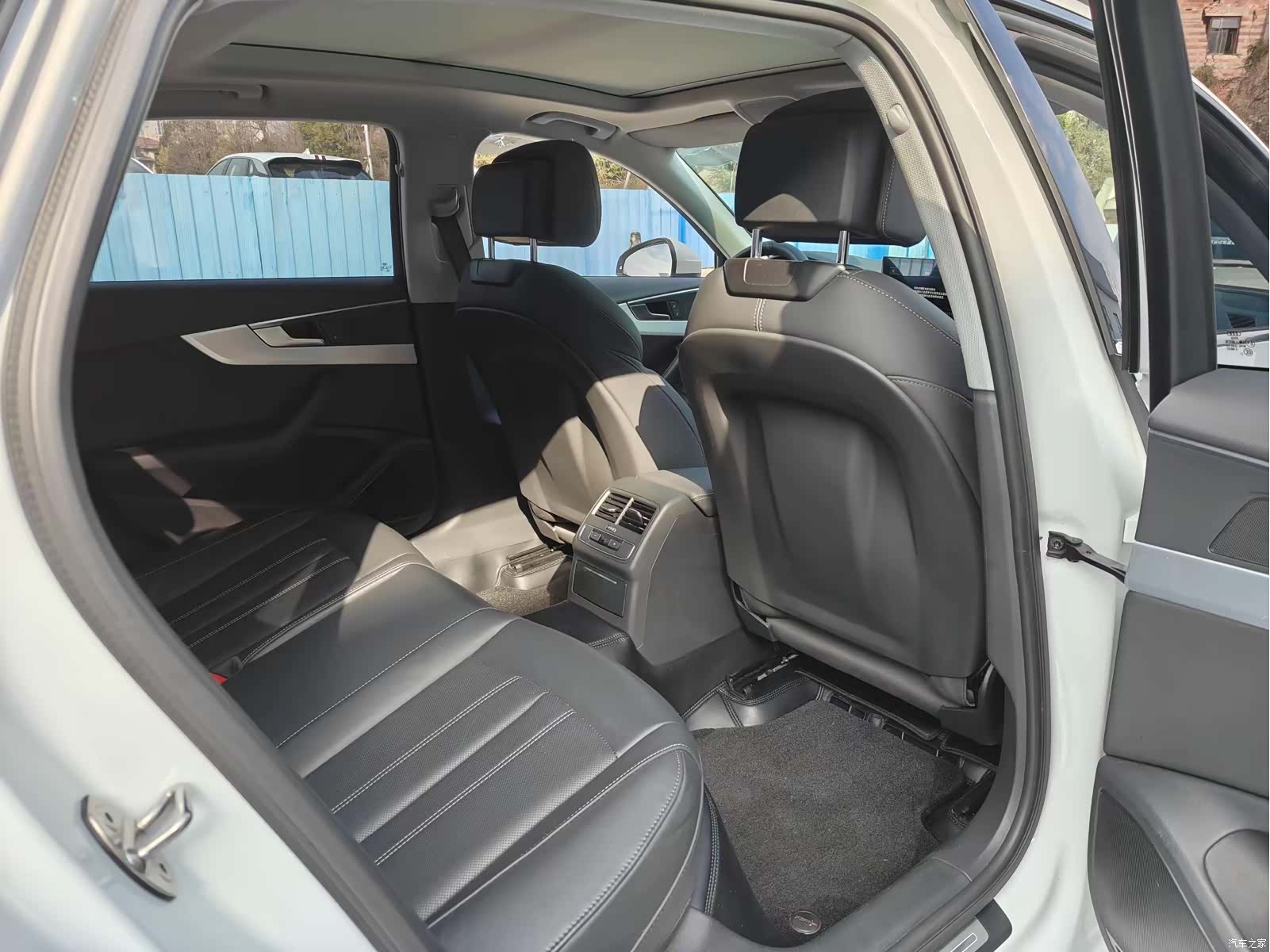 Audi A4L, 2023 9