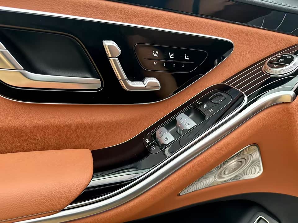 Mercedes-Benz S-class Mercedes-Benz S-class
