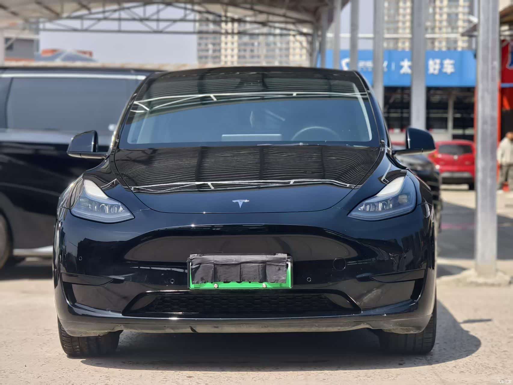 Tesla Model Y, 2022 1