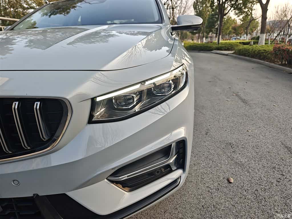 Geely Preface, 2023 15