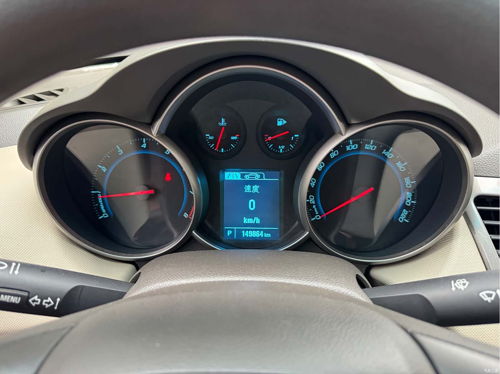 Chevrolet SE, 2015 17