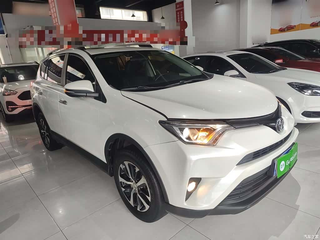 Toyota RAV4, 2018 4