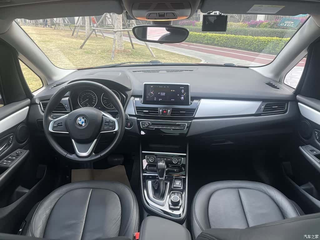 BMW 2 Series, 2017 7