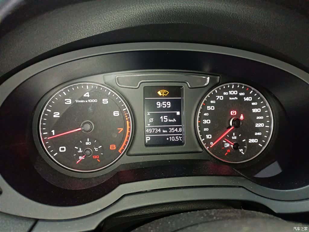 Audi Q3, 2016 12