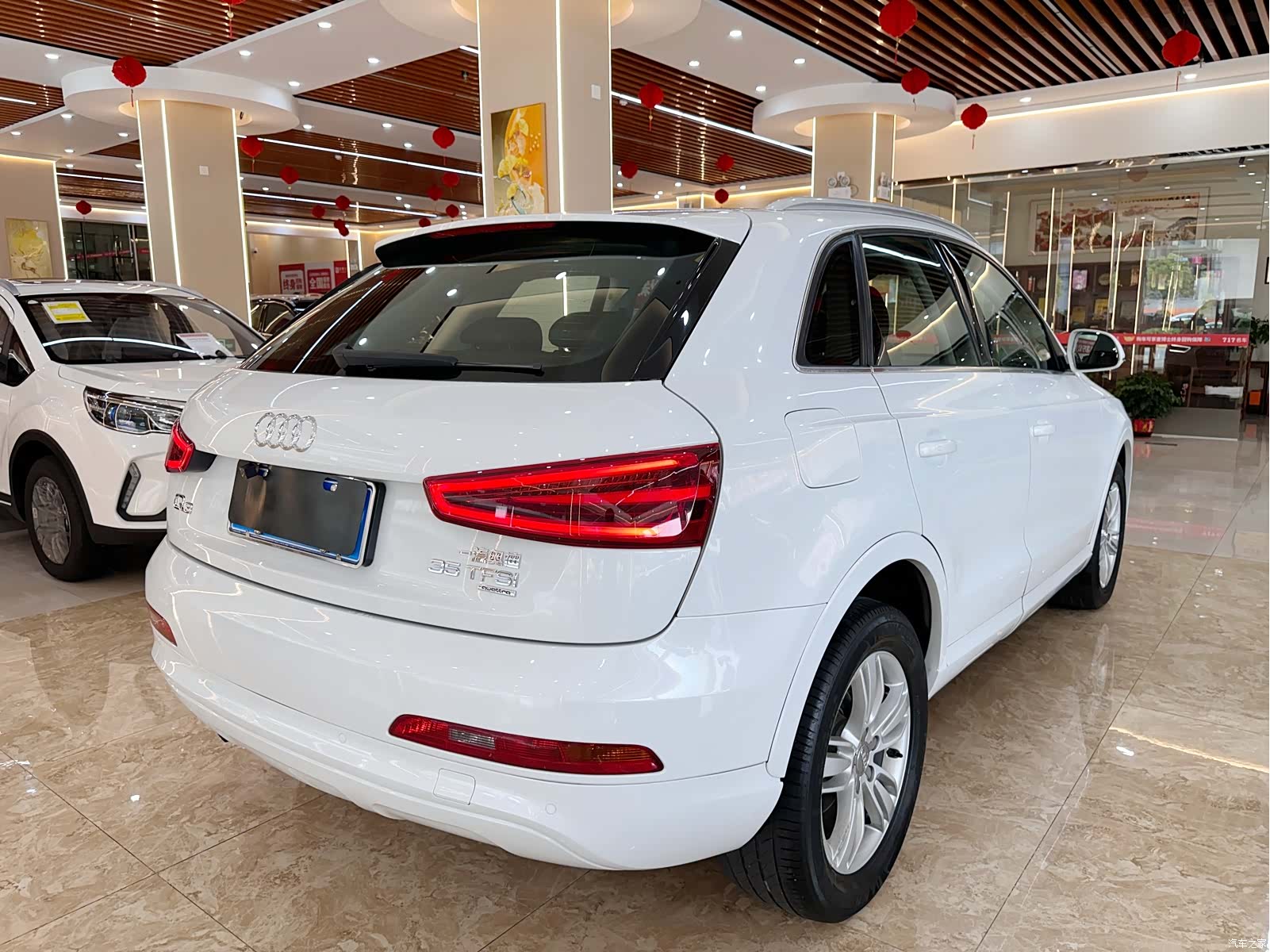 Audi Q3, 2015 4