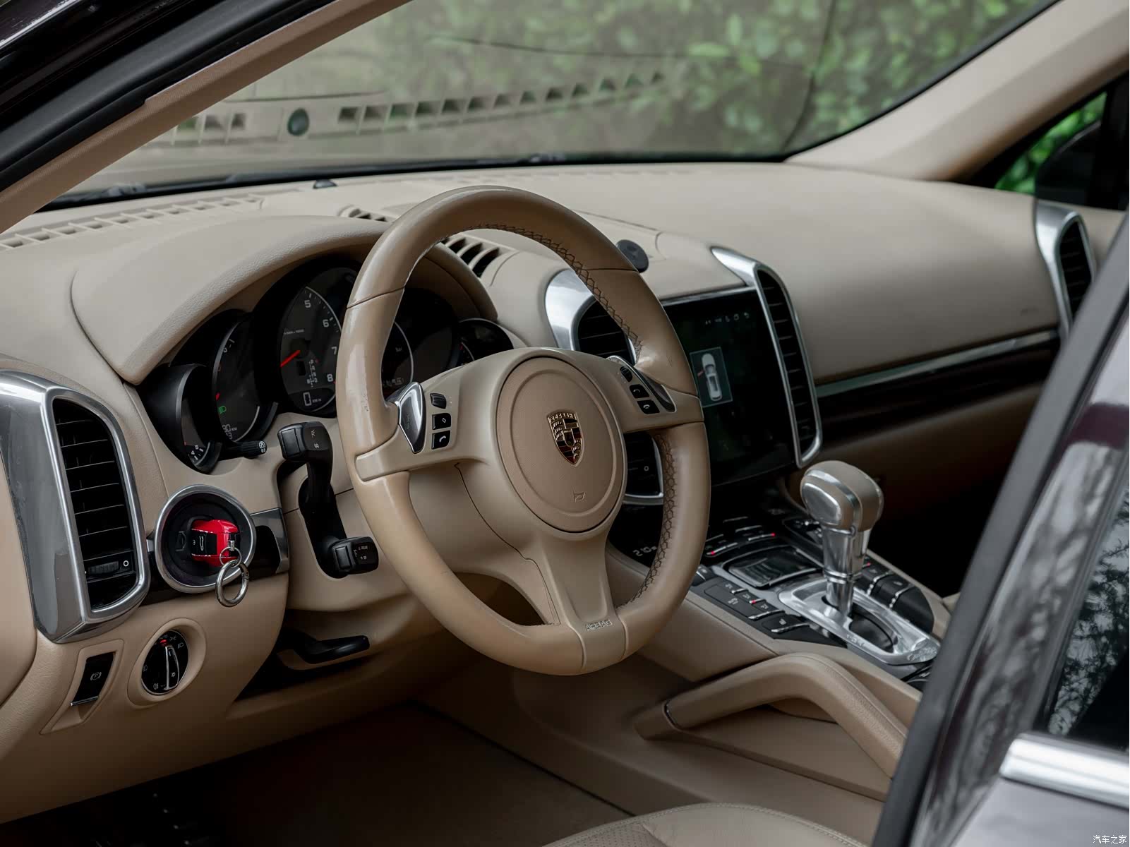 Porsche Cayenne, 2014 9