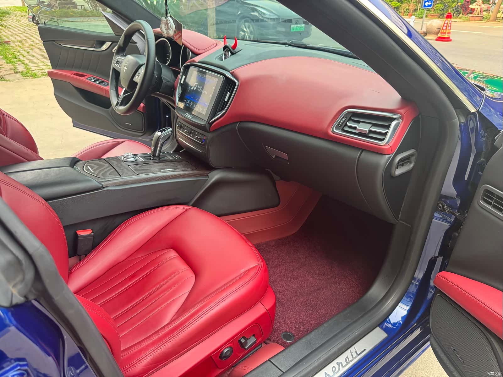 Maserati Ghibli, 2019 10