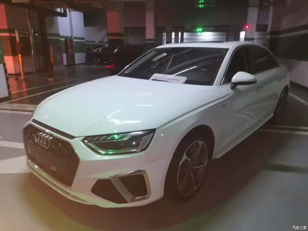 Audi A4L, 2024 2