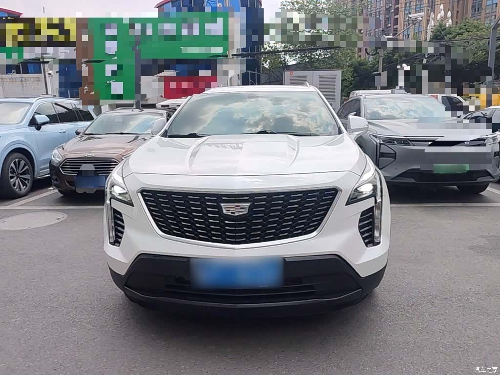 Cadillac XT4, 2021 3